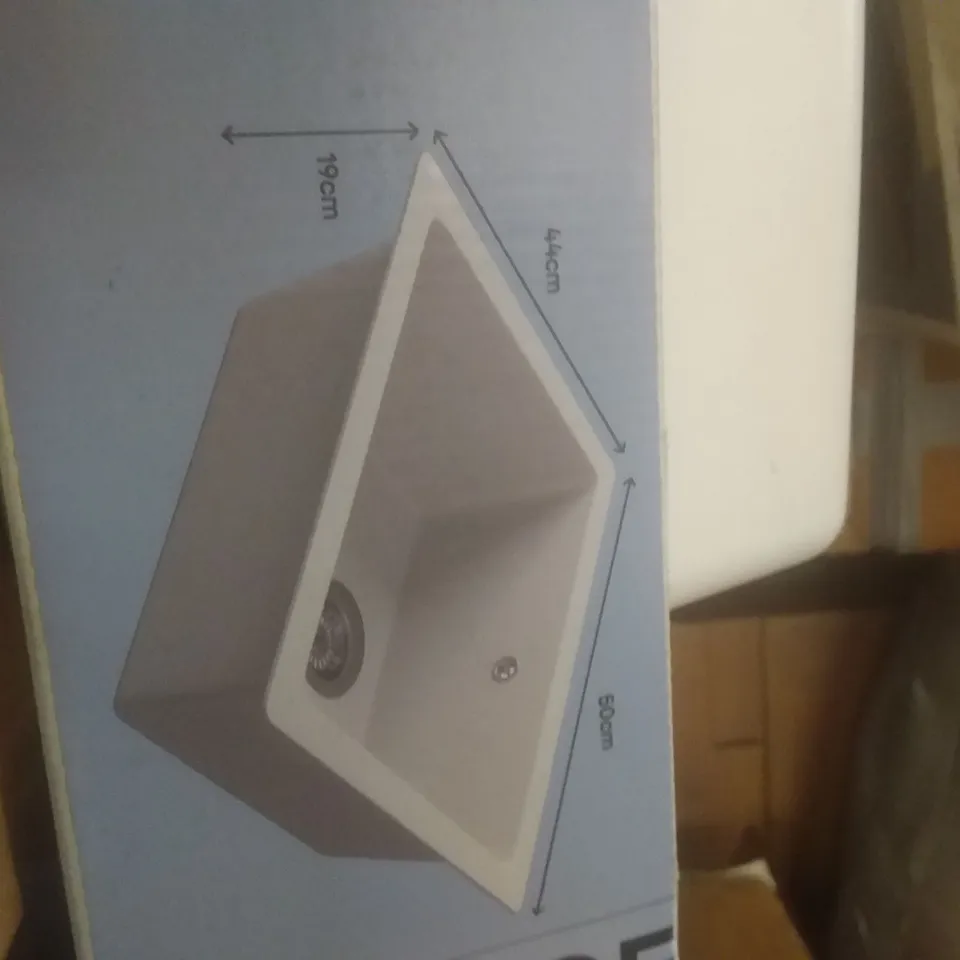 BORAGE MEDIUM RESIN KITCHEN SINK 50X44X19CM