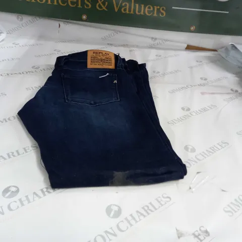 PAIR OF NAVY BLUE REPLAY DEMIN JEANS SLIM FIT - W34