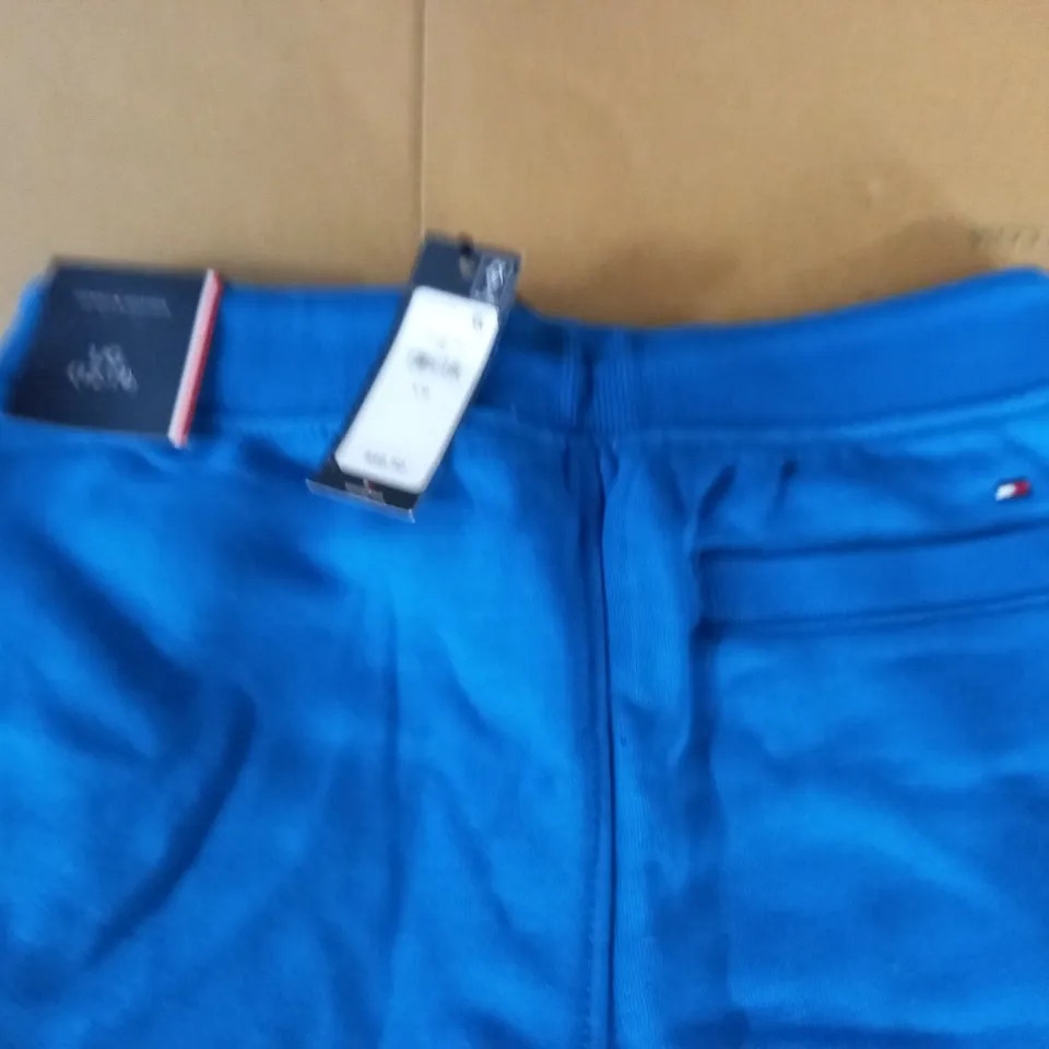 TOMMY HILFIGER BLUE SHORTS - L/G