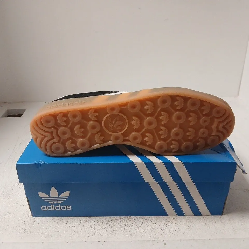 ADIDAS GAZELLE INDOOR BLACK UK 10.5