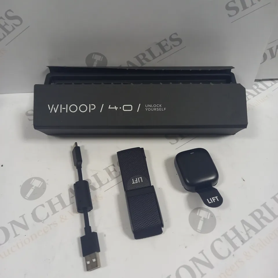 BOXED WHOOP 4.0 FITNESS TRACKER 