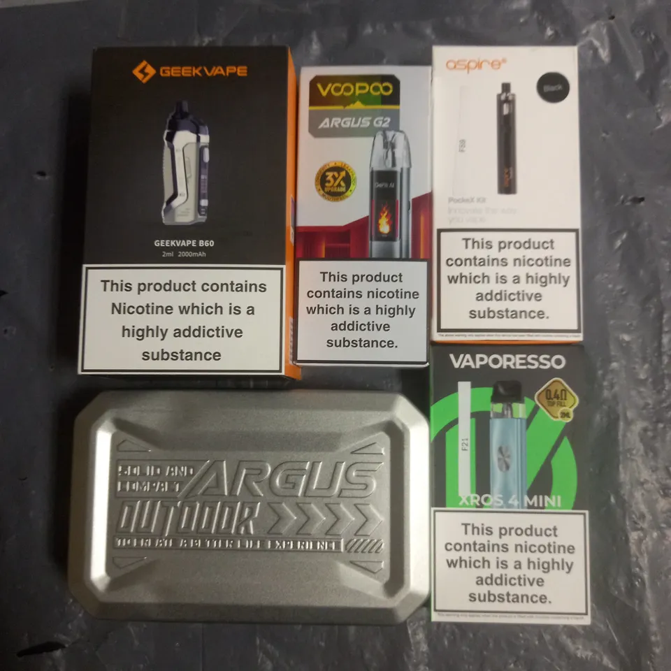 APPROXIMATELY 20 VAPES & E-CIGARETTES TO INCLUDE - ARGUS OUTDOOR - ASPIRE POCKEX KIT - VAPORESSO XROS 4 MINI - ETC