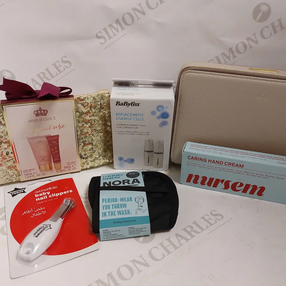 BOX OF APPROX 15 COSMETIC ITEMS TO INCLUDE NURSEM HAND CREAM, TOMMEE TIPPEE BABY NAIL CLIPPERS, BABYLISS REPLACEMENT ENERGY CELLS
