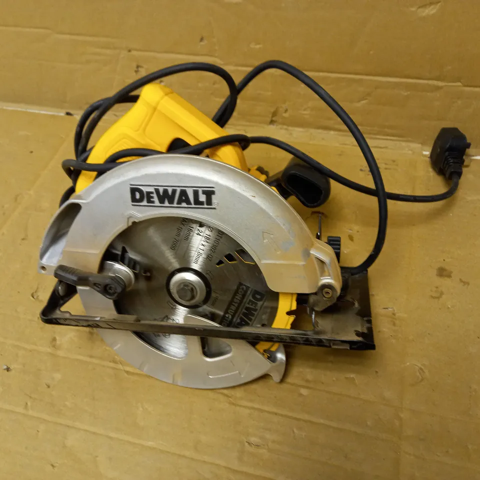 DEWALT DWE560 1350W 184MM ELECTRIC CIRCULAR SAW 240V