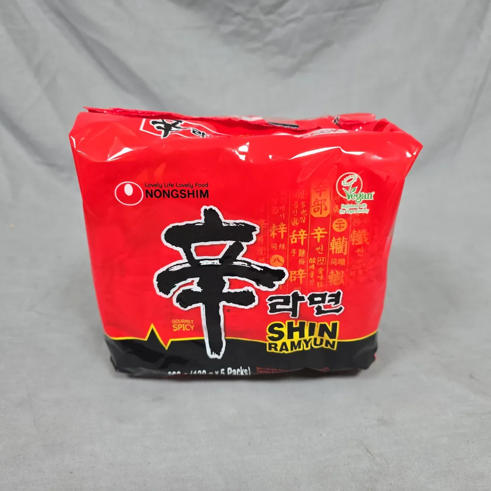 LOT OF 4 5-PACKS OF NONGSHIM SHIN RAMYUN NOODLES - 120G PACKS