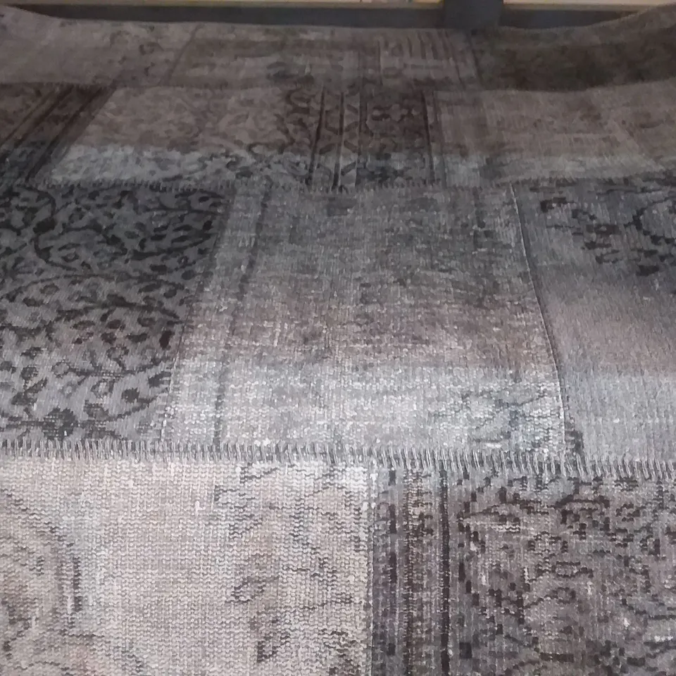 EKOHALI 1500 GREY RUG 