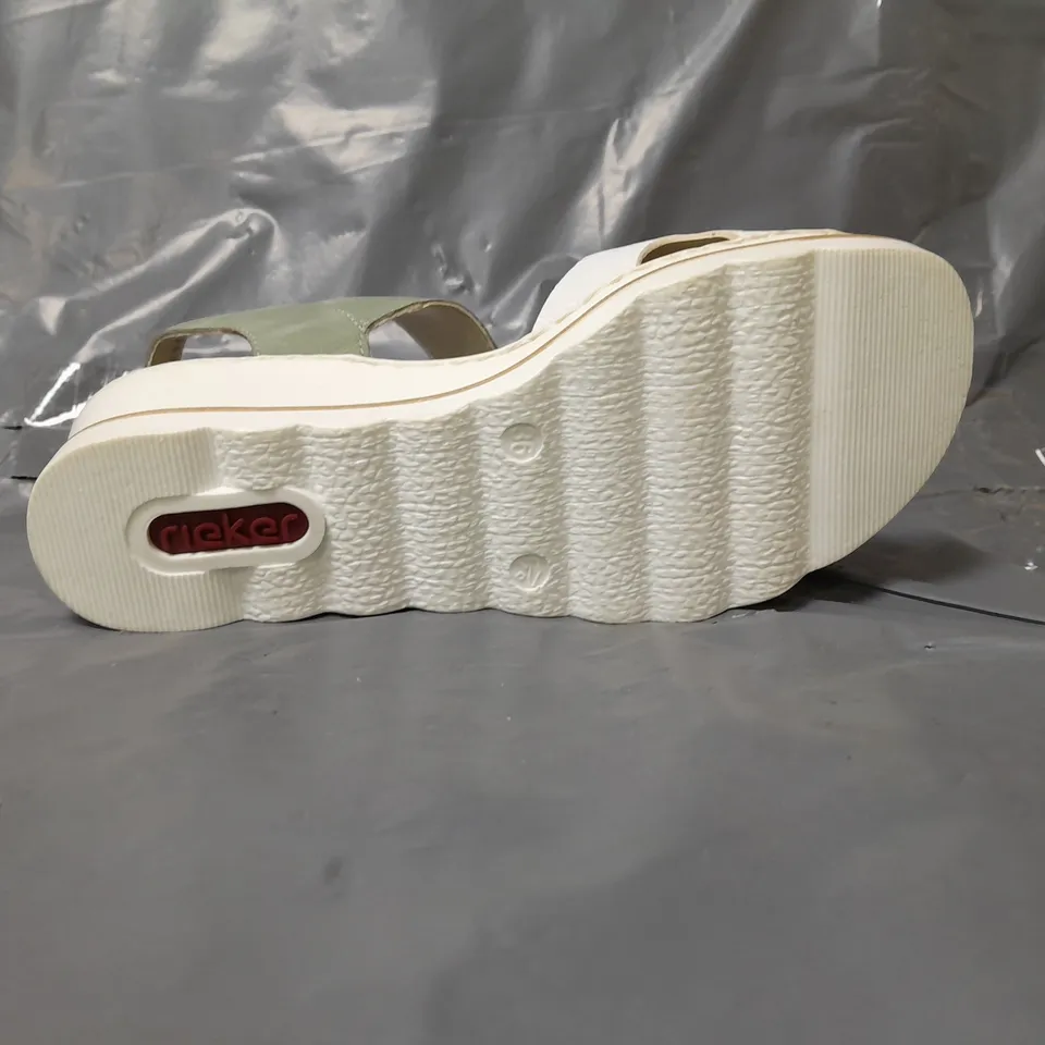 RIEKER WEDGE BUCKLE SANDALS MINT SIZE 3.5