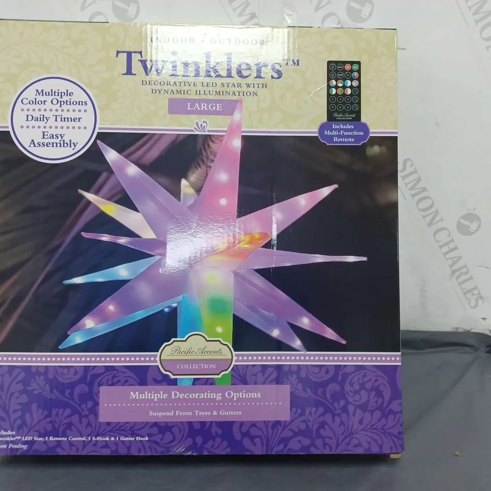 BOXED PACIFIC ACCENTS STAR BURST LIGHT