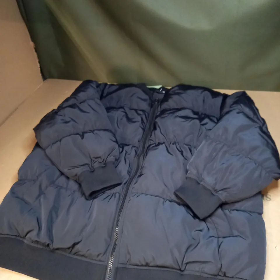 MENS BASIC BLACK BUBBLE JACKET SIZE L