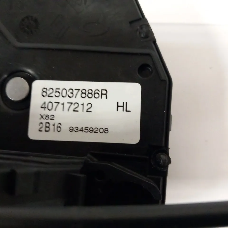 SLIDING SIDE DOOR LOCK MECHANISM 825037886R 40717212 HL X82 2B16 93459208