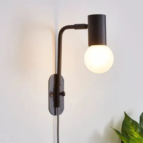 BOXED BRADFORD MATT BLACK PLUG IN WALL LIGHT