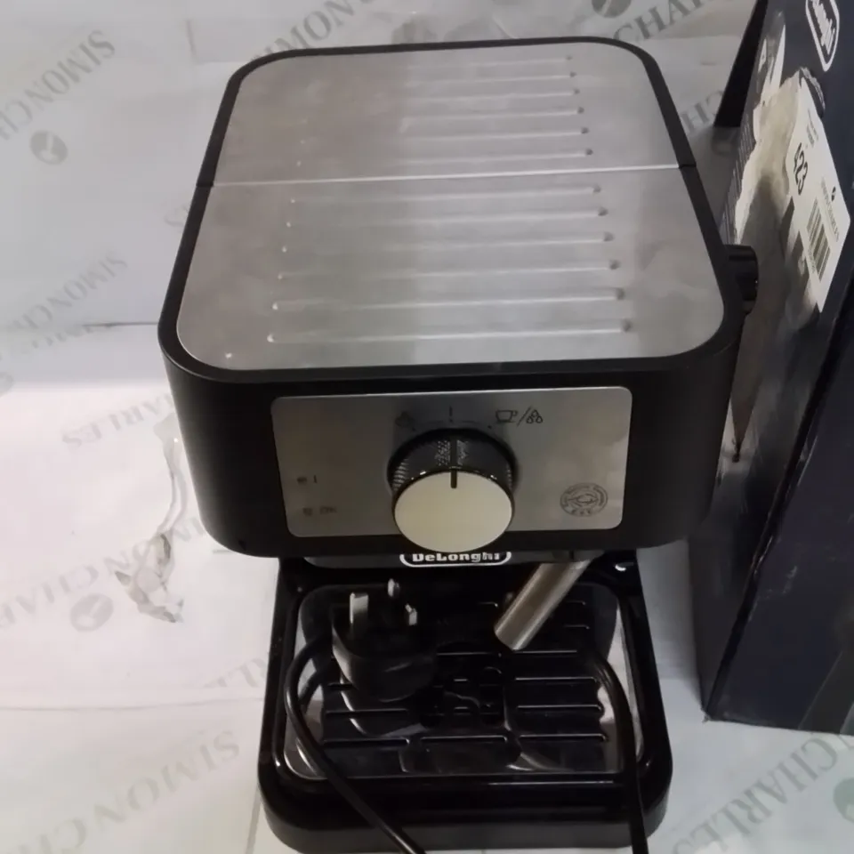 BOXED DELONGHI STILOSA ESPRESSO AND CAPPUCCINO COFFEE MAKER