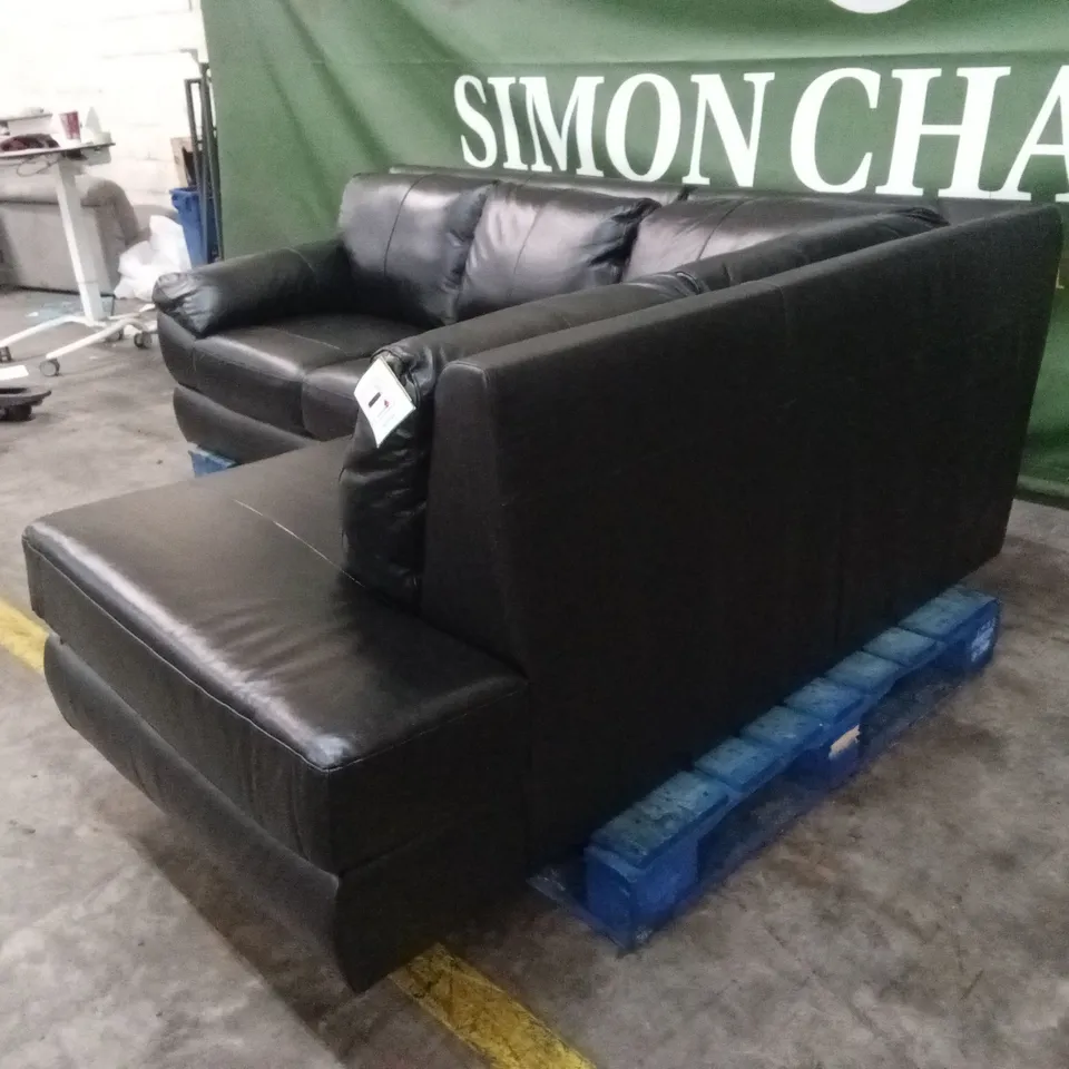 MARLOW RIGHT HAND CORNER LEATHER CHAISE SOFA RRP £2399