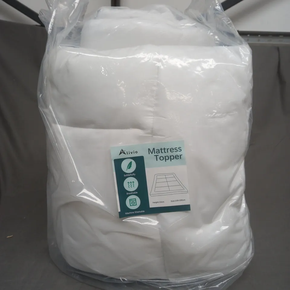 ALIVIO MATTRESS TOPPER SIZE UNSPECIFIED