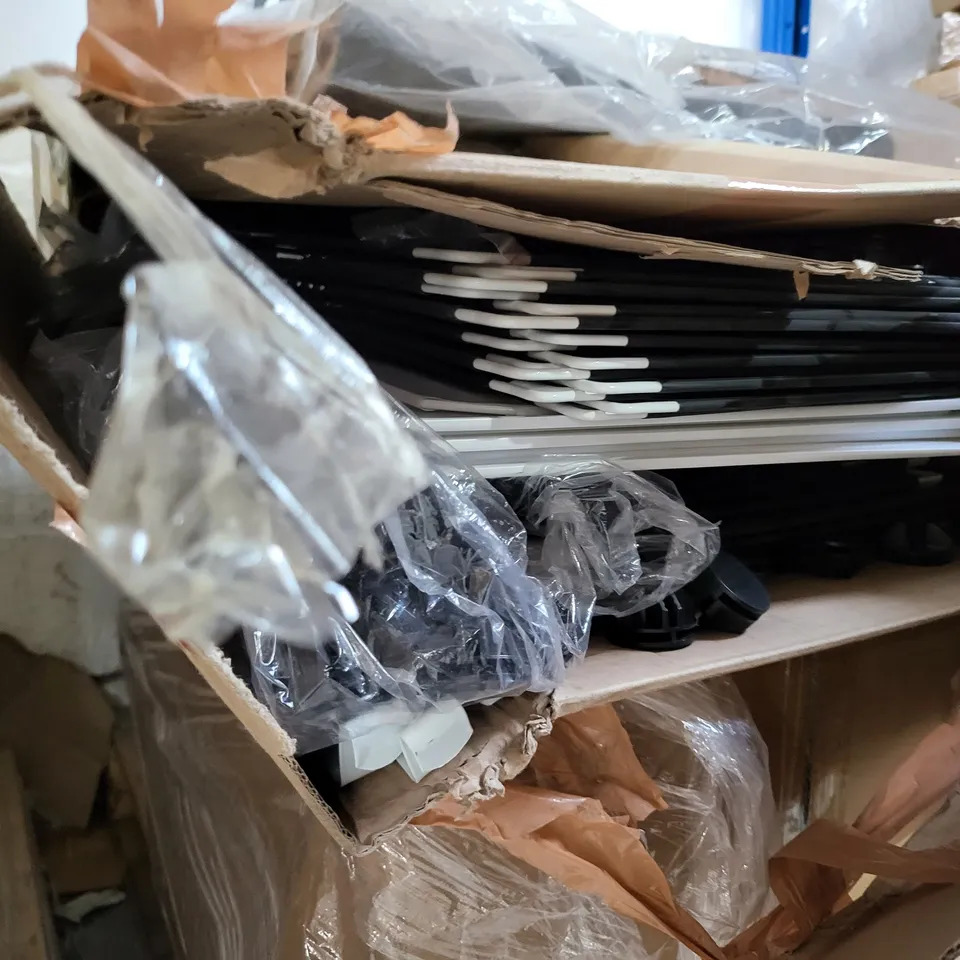 PALLET OF APPROXIMATELY 10 ASSORTED TOOLS, HOME AND KITCHEN APPLIANCES TO INCLUDE BLACK FABRIC FRAME BUILD ABLE WARDROBE, SAWKSIM TABLE SAW, MODEL 81 ELECTRIC FRYER, STITCH PINK CHILDS BIKE, ETC
