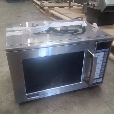 SHARP R-24AT 1900W COMMERCIAL MICROWAVE 