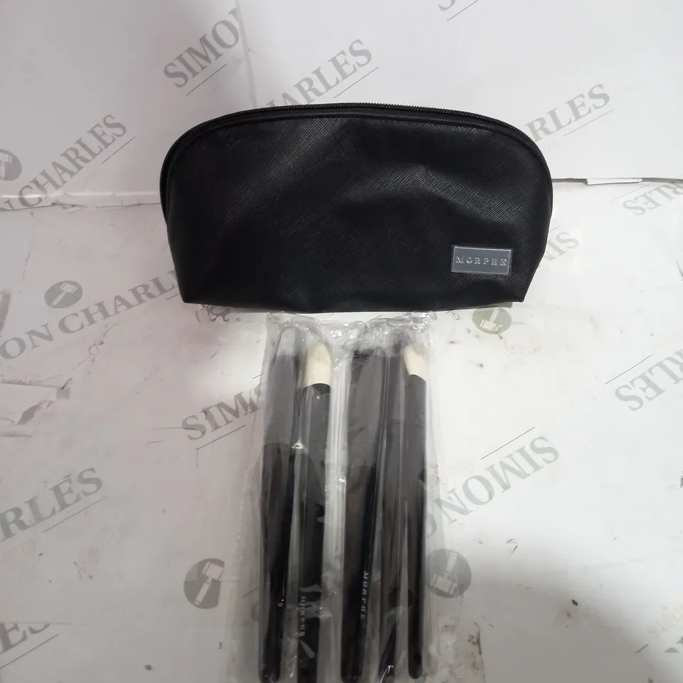 SET OF MORPHIE MAKEUP BRUSHES 