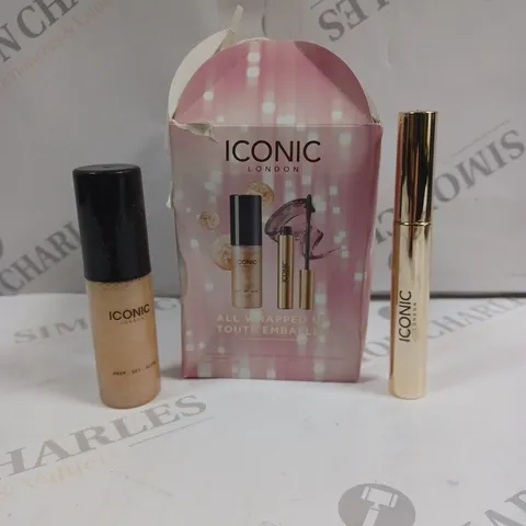 BOXED ICONIC LONDON ALL WRAPPED UP MAKE UP SET