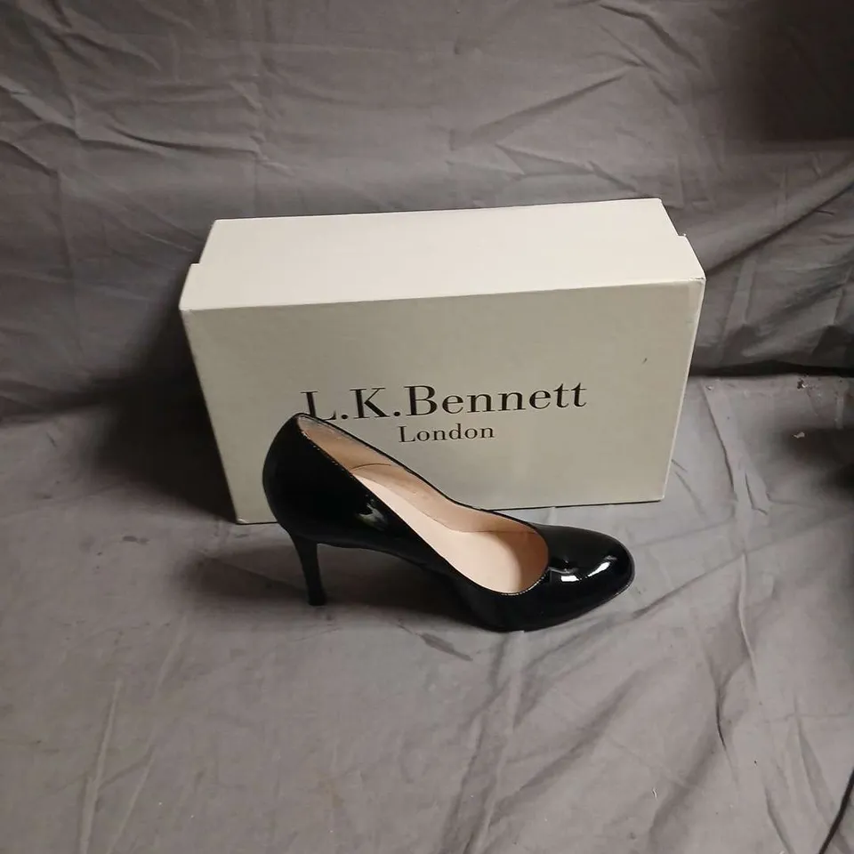 L.K. BENNETT LONDON BLACK PATENT LEATHER HIGH HEEL SHOE - SIZE EUR 37