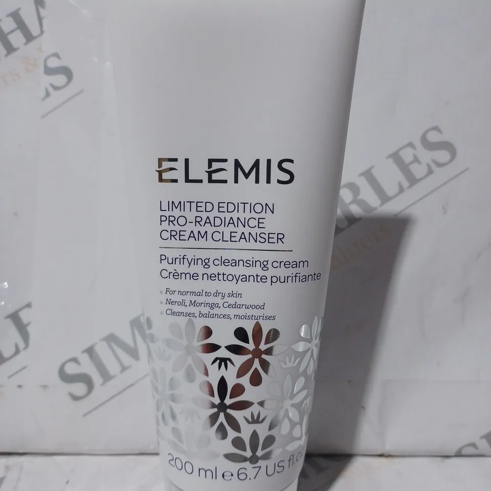 ELEMIS LIMITED EDITION PRO-RADIANCE CREAM CLEANSER - 200ML BOTTLE