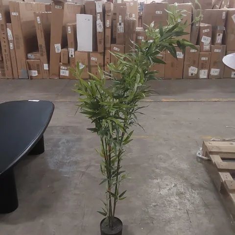 ARTIFICIAL POTTED PLANT