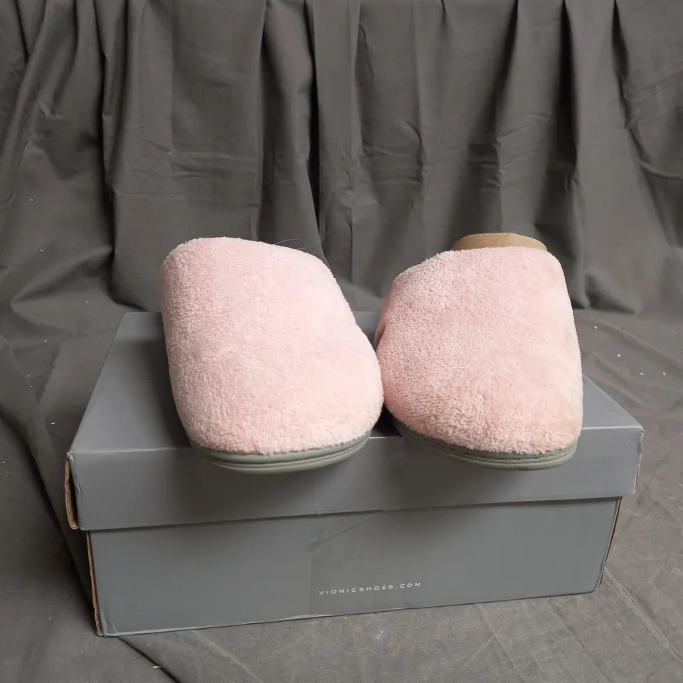 VIONIC BOXED PINK SLIPPERS SIZE 5