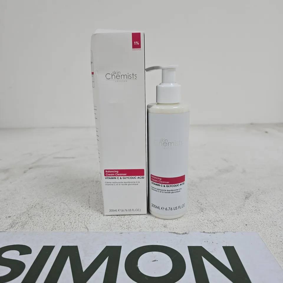 SKIN CHEMISTS LONDON BALANCING CREAM CLEANSER VITAMIN C GLYCOLIC ACID 200ML BOXED
