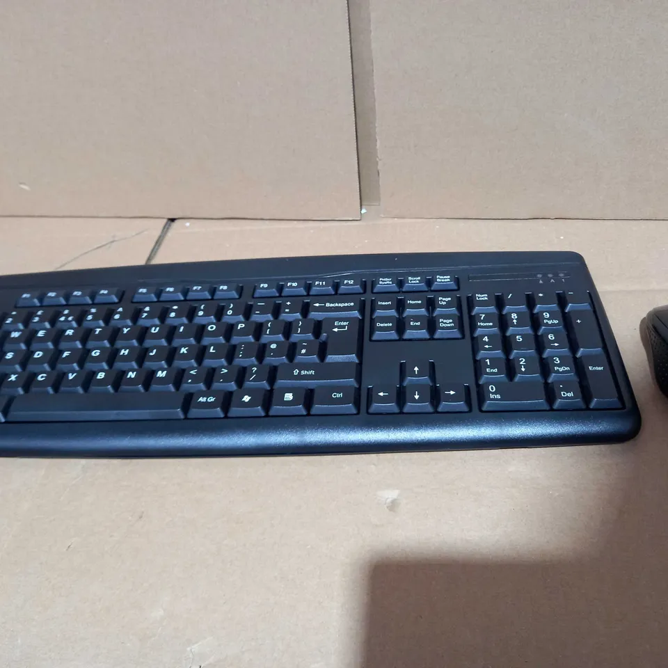 ONN WIRELESS KEYBOARD 