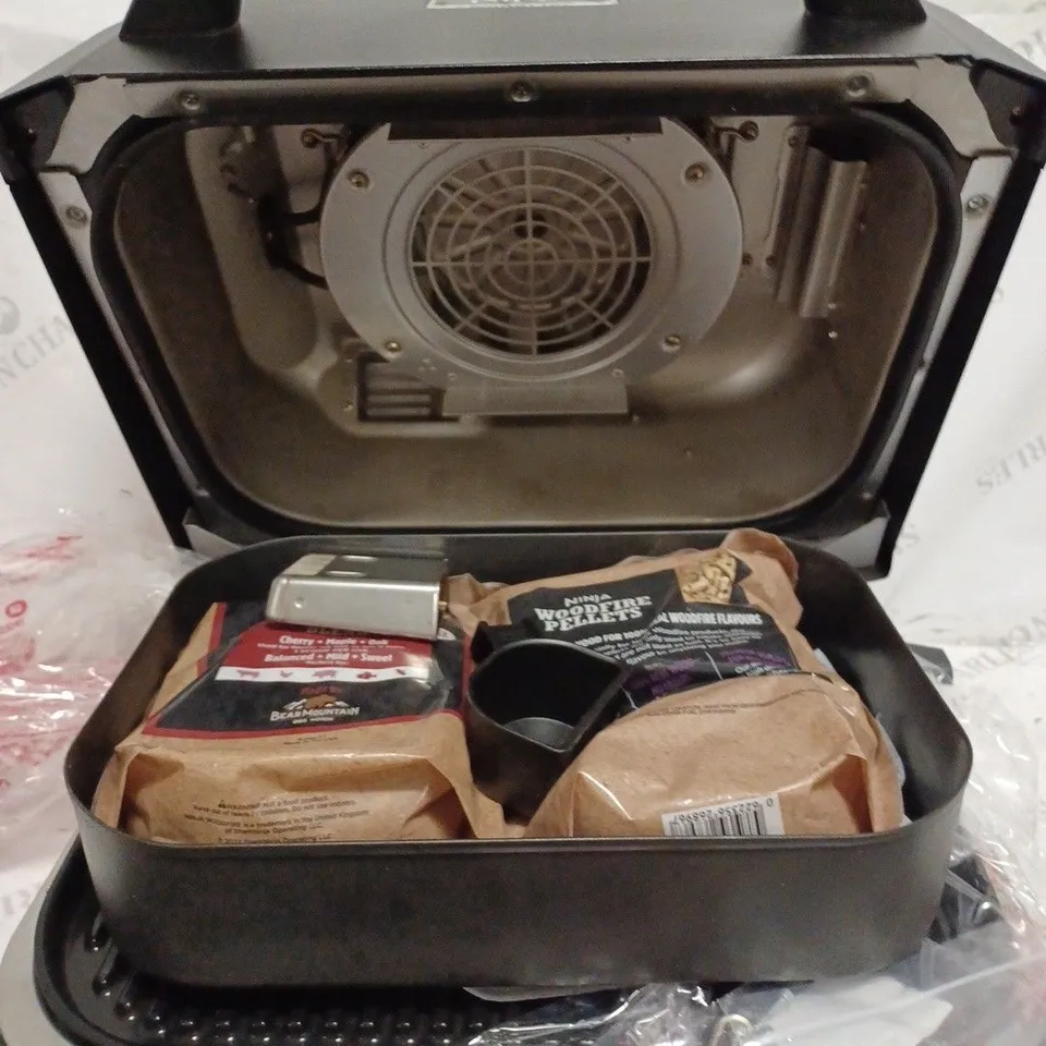 NINJA WOODFIRE ELECTRIC BBQ GRILL & SMOKER WITH AIR FRY FUNCTION OG701UKQ