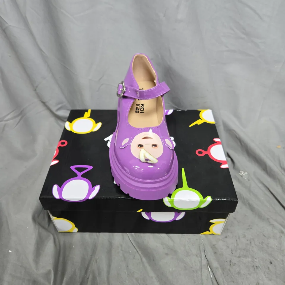 BOXED PAIR OF KOI TINKY WINKY TELETUBBIES KIDZ MARY JANES IN PURPLE - SIZE UK 2