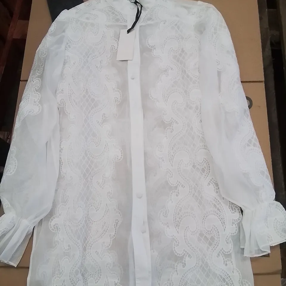 PALLET OF BARRUS LONDON CLOTHING PRODUCTS TO INCLUDE;MINI DRESS,SHIRT,TROUSERS,ETC