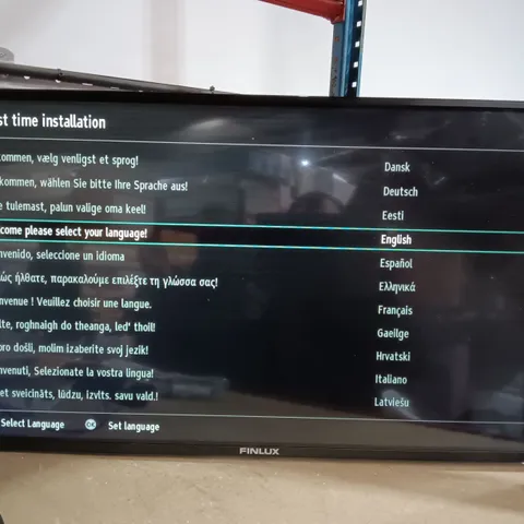 BOXED FINLUX 32-FHD-4220 32" HD READY LED TV FREEVIEW HD USB RECORD BLACK