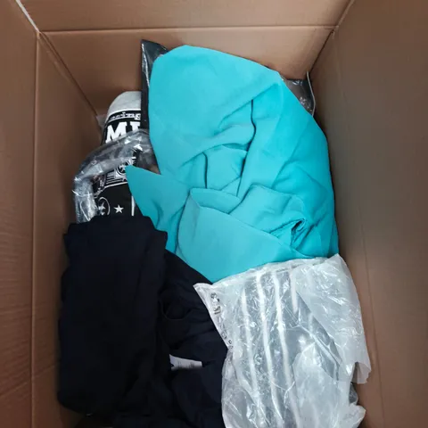 APPROXIMATELY 20 ASSORTED CLOTHING AND FASHION PRODUCTS IN VARIOUS STYLES AND SIZES - COLLECTION ONLY