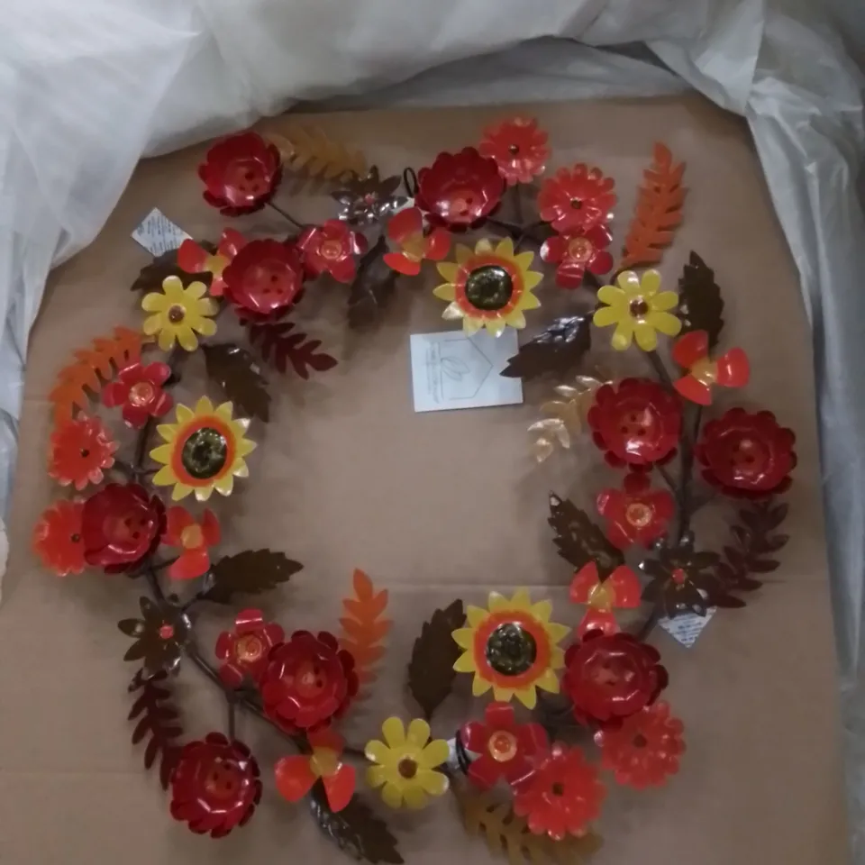 4 X BOXED DECORARIVE METAL AUTUMN WREATHS 
