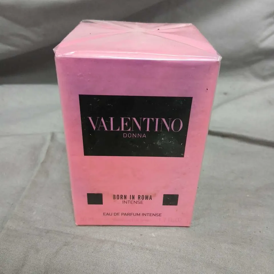 BOXED VALENTINO DONNA BORN IN ROMA INTENSE EAU DE PARFUM 50ML