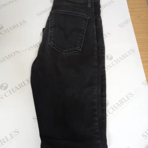 LEVIS STRAUSS DENIM JEANS SIZE W29