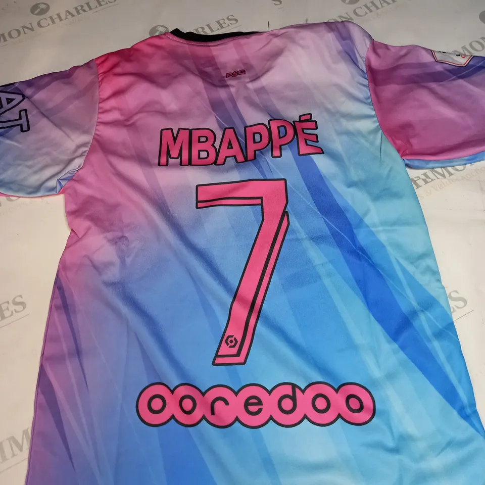 PSG FC FOOTBALL JERSEY WITH MBAPPE 7 SIZE UNSPECIFIED
