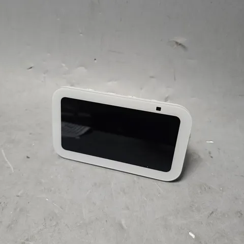 BOXED AMAZON ALEXA ECHO SHOW 5 