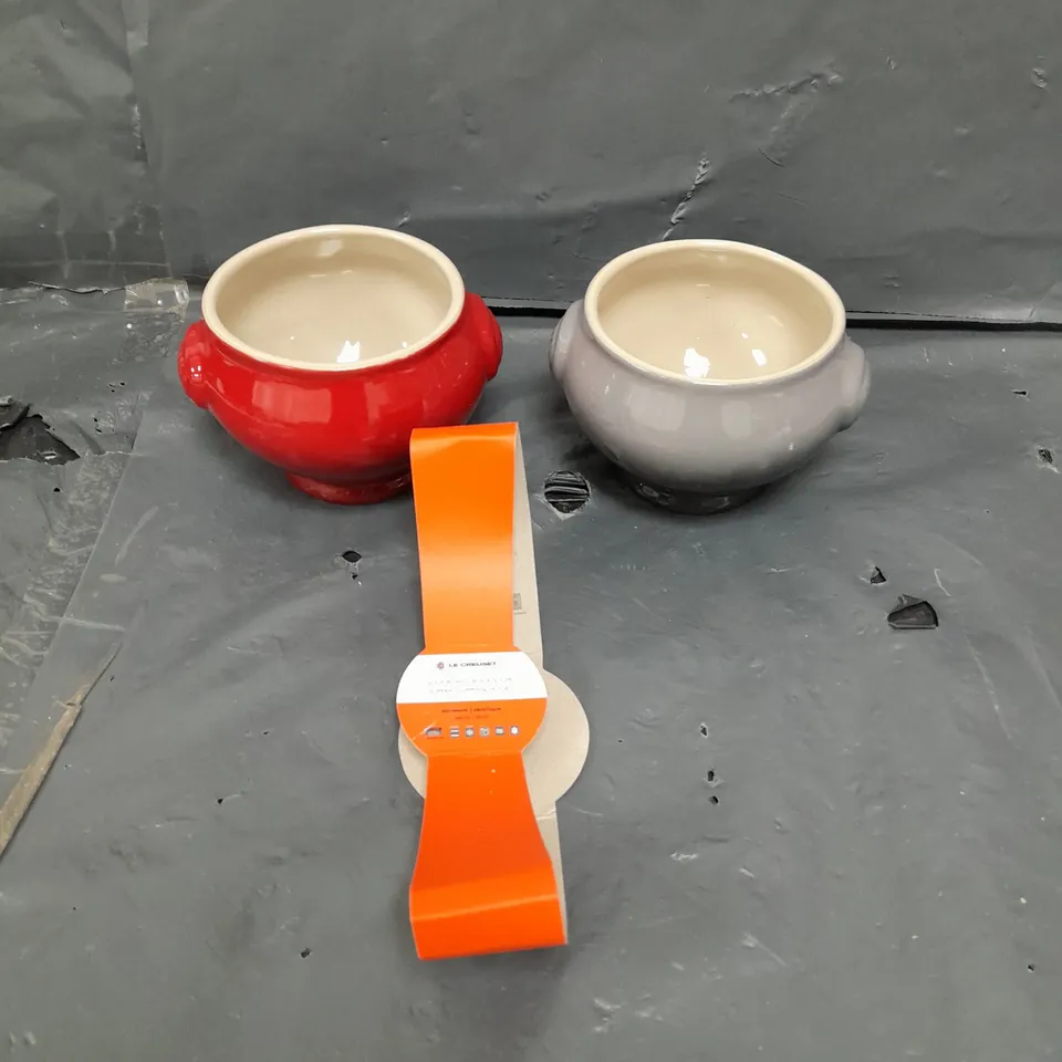 LE CRUESET GREY AND RED SOUP BOWLS - COLLECTION ONLY 