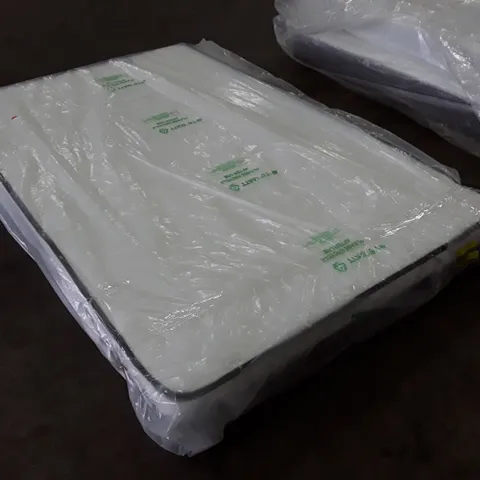 QUALITY BAGGED 4'6" DOUBLE MEMORY WOOL POCKET SPRUNG HYBRID MATTRESS