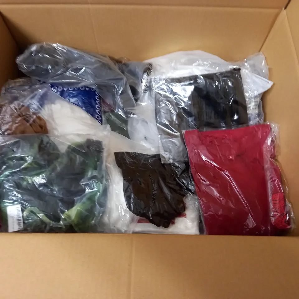 LARGE QUANTITY OF ASSORTED BAGGED CLOTHING ITEMS TO INCLUDE ASOS, NEON ROSE AND H&M