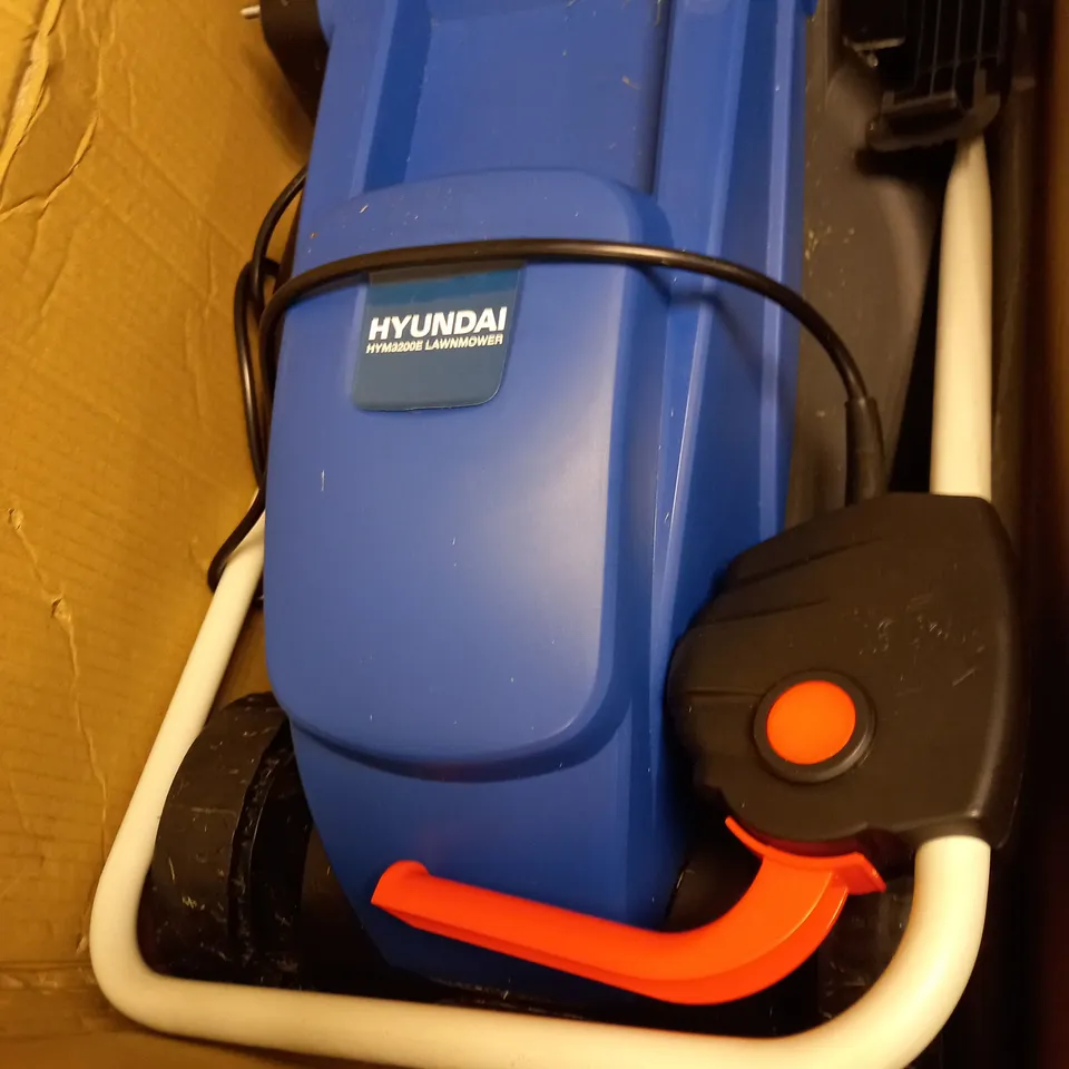 HYUNDAI 32CM LIGHTWEIGHT ROTARY ELECTRIC LAWNMOWER