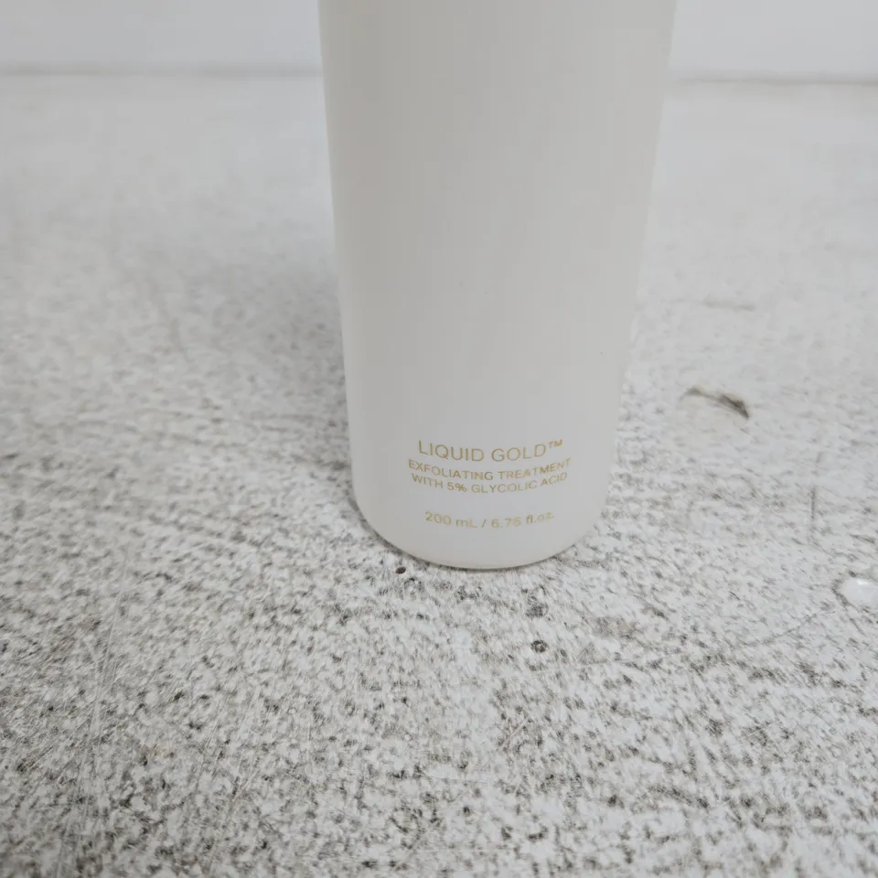 ALPHA-H LIQUID GOLD EXFOLIATING TREATMENT – 200 ML (WHITE BOTTLE)