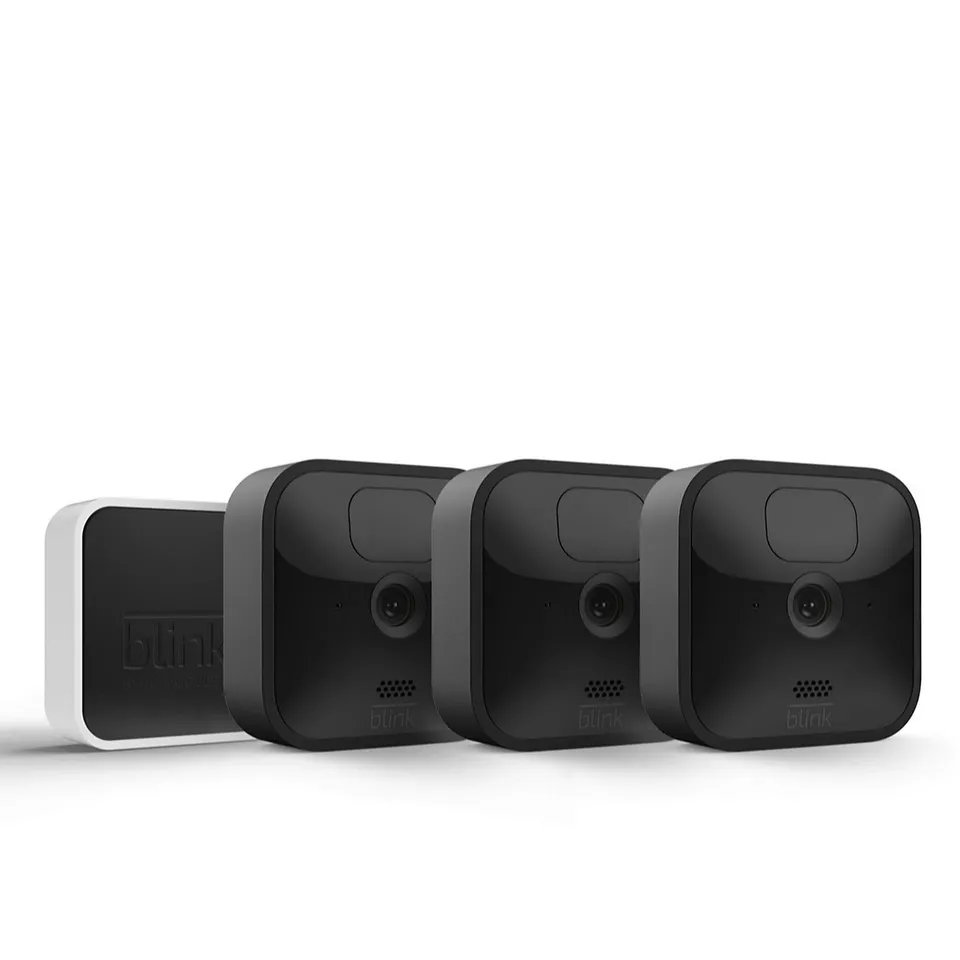 BLINK OUTDOOR 3-CAMERA SYSTEM WITH SYNC MODULE