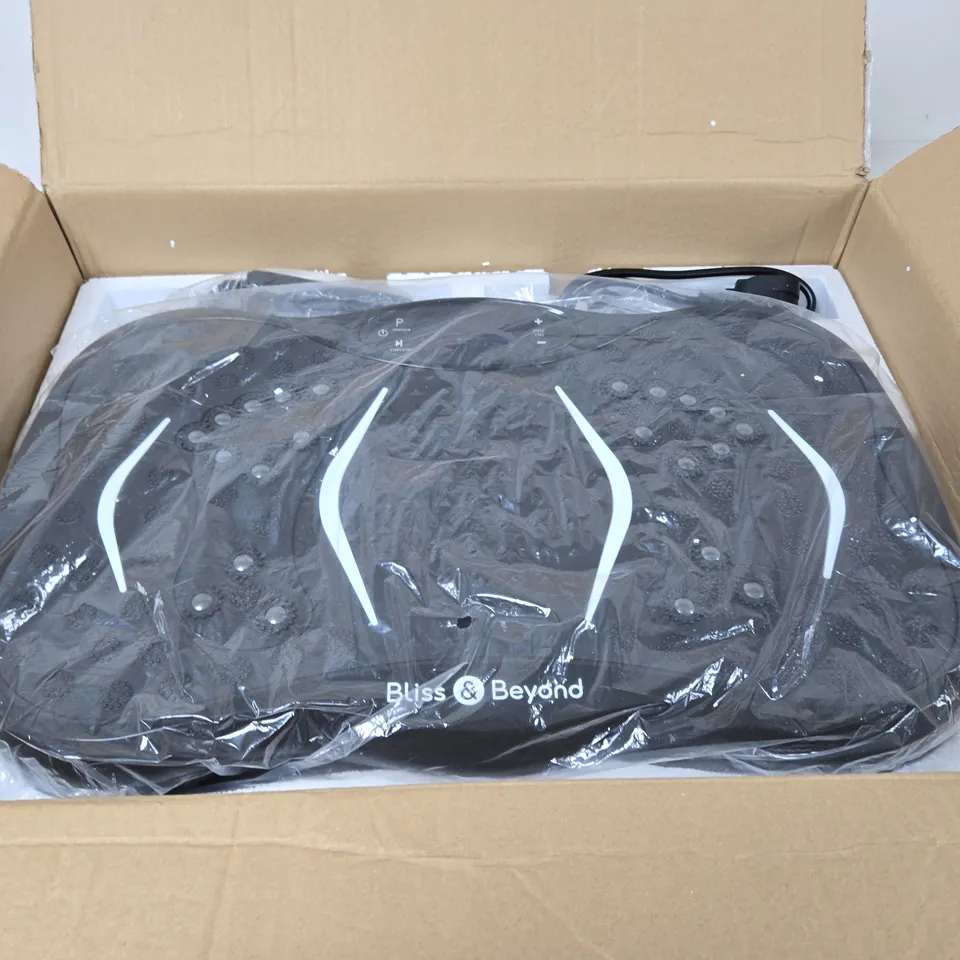 BLISS & BEYOND COREPULSE VIBRATION MASSAGER PLATE – BOXED