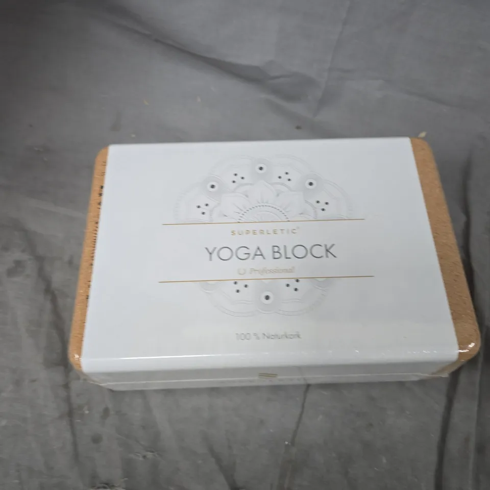 SUPERLETIC YOGA BLOCK