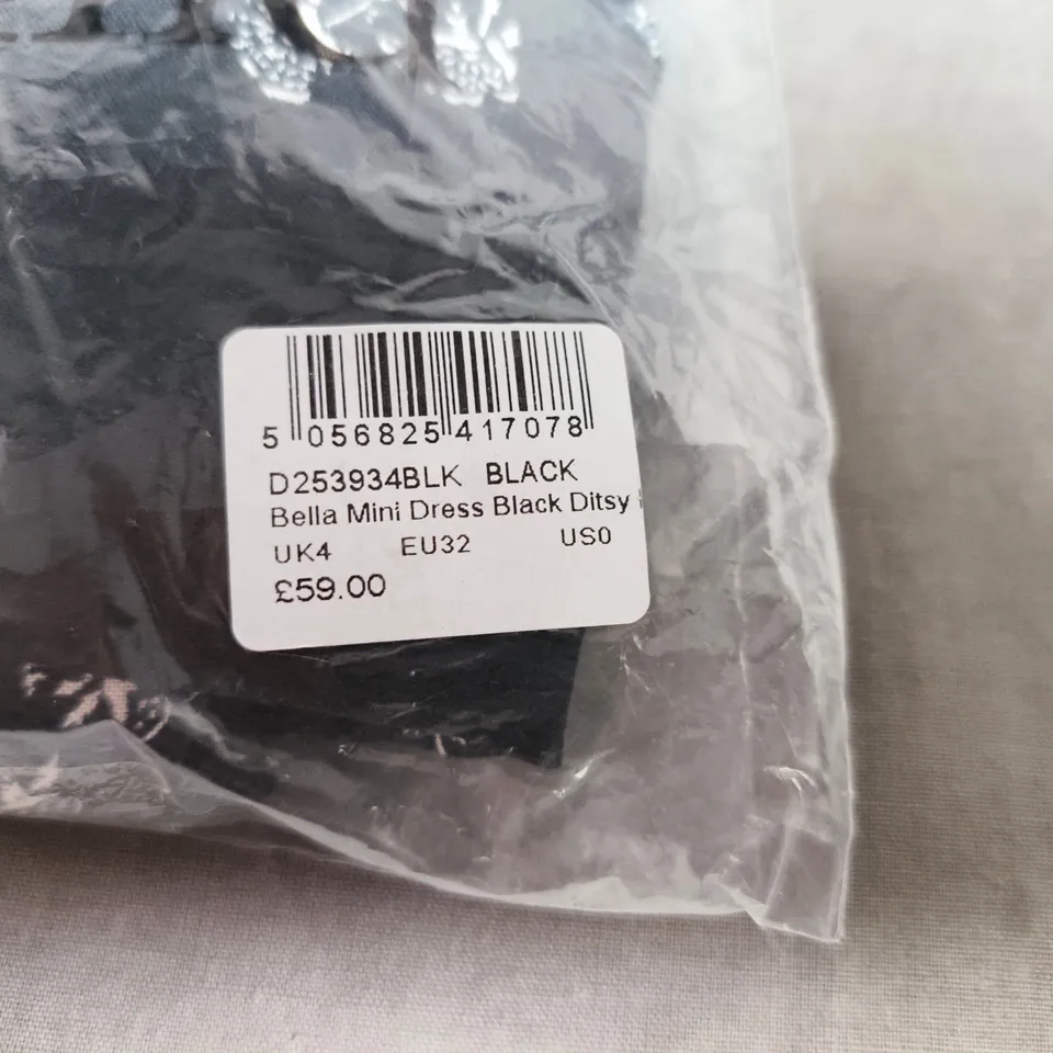NOBODY'S CHILD BELLA MINI DRESS BLACK DITSY – UK4 (EU32, US0)