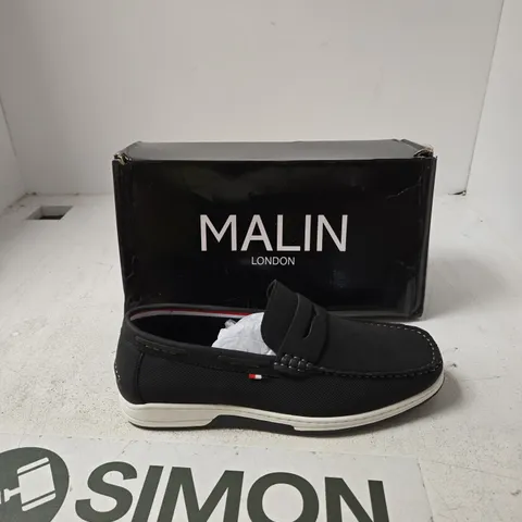 BOXED MALIN LONDON KOFI BLACK SLIP-ON LOAFERS – UK 10
