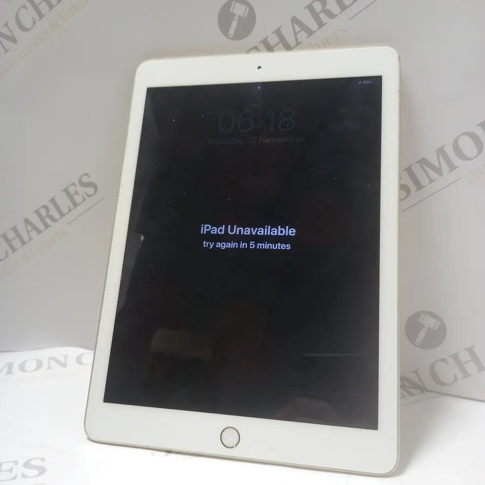 APPLE IPAD MODEL A1822