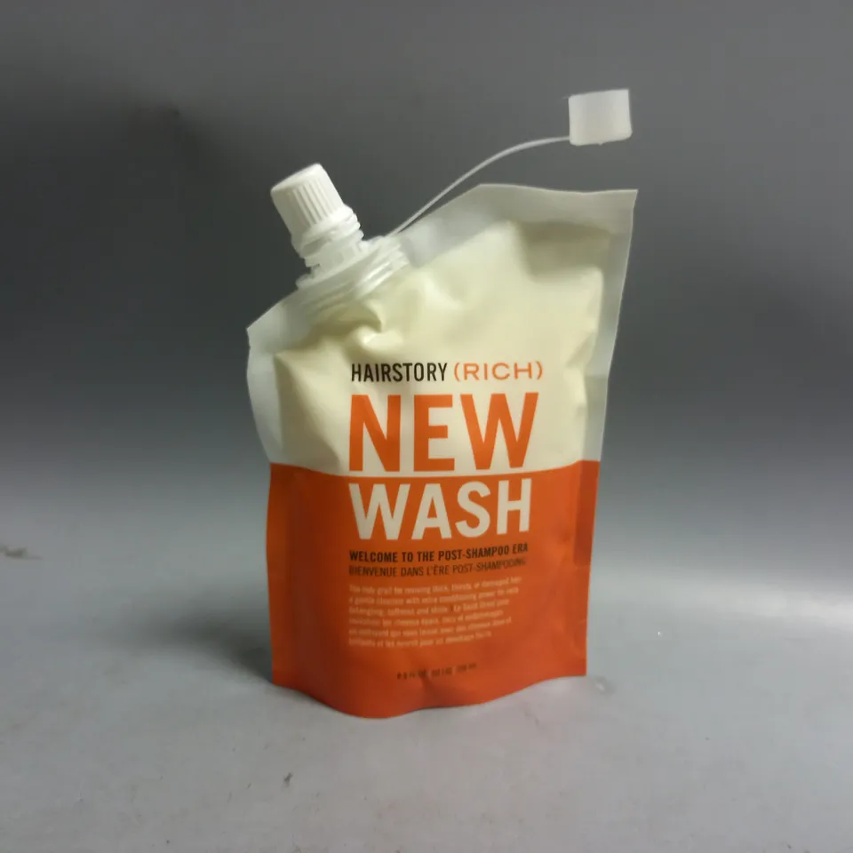 HAIRSTORY NEW WASH 236ML  